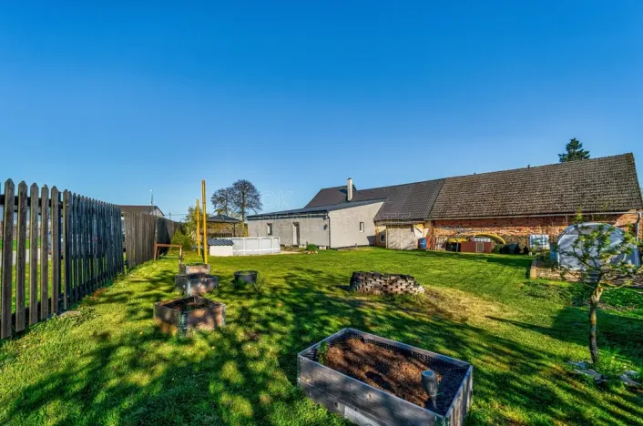 Prodej rodinného domu, Ostrov u Bezdružic - Krsov, 100 m2