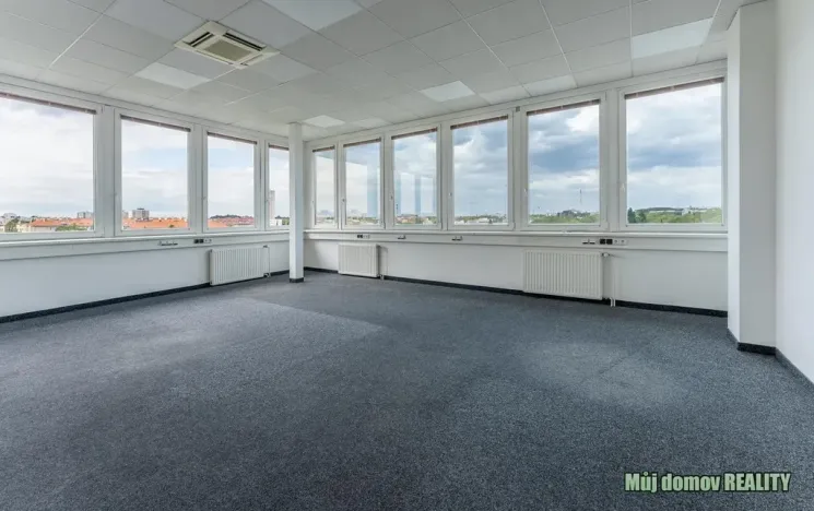 Pronájem kanceláře, Praha - Strašnice, V olšinách, 100 m2