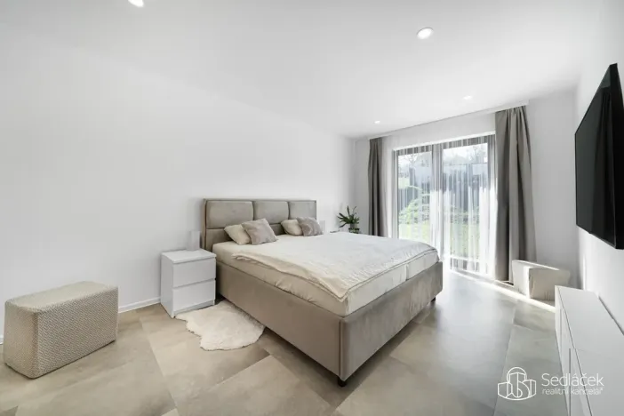 Prodej rodinného domu, Šabina, 182 m2