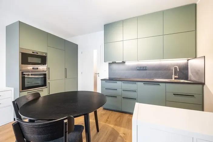 Prodej bytu 1+kk, Praha, Milánská, 35 m2