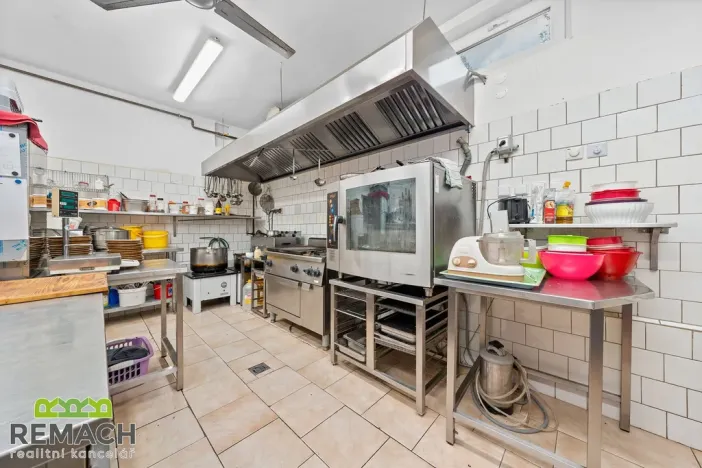 Prodej ubytování, Buchlovice, K Buchlovu, 320 m2