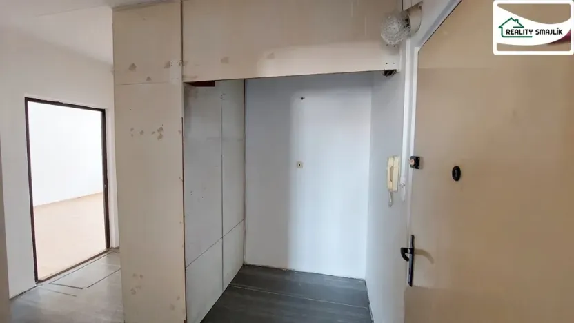 Pronájem bytu 2+1, Cheb, Valdštejnova, 60 m2