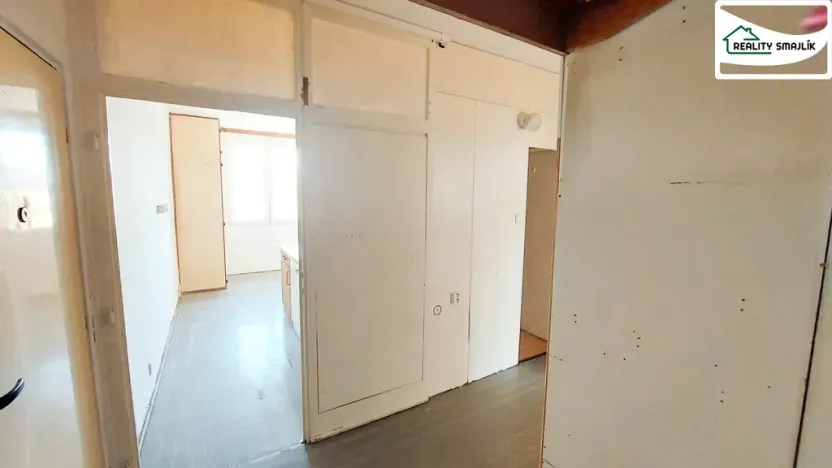 Pronájem bytu 2+1, Cheb, Valdštejnova, 60 m2