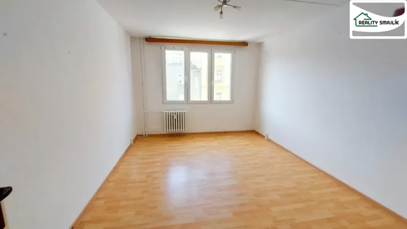 Pronájem bytu 2+1, Cheb, Valdštejnova, 60 m2