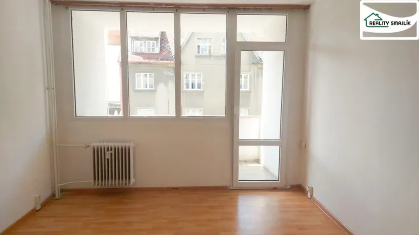 Pronájem bytu 2+1, Cheb, Valdštejnova, 60 m2