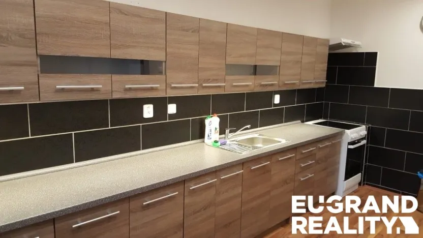 Pronájem bytu 3+1, Varnsdorf, Karolíny Světlé, 77 m2