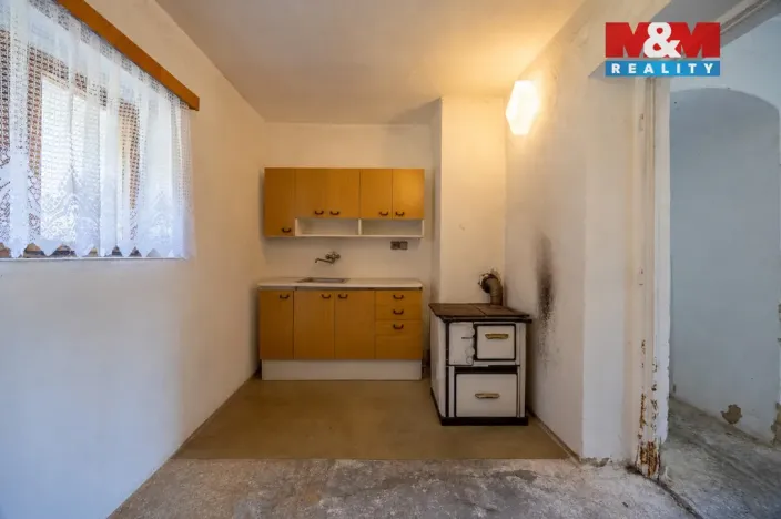 Prodej rodinného domu, Korozluky, 200 m2