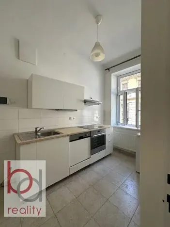 Pronájem bytu 1+1, České Budějovice, Matice školské, 40 m2