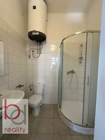Pronájem bytu 1+1, České Budějovice, Matice školské, 40 m2