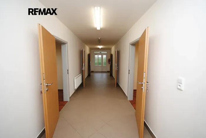 Prodej kanceláře, Praha, 226 m2