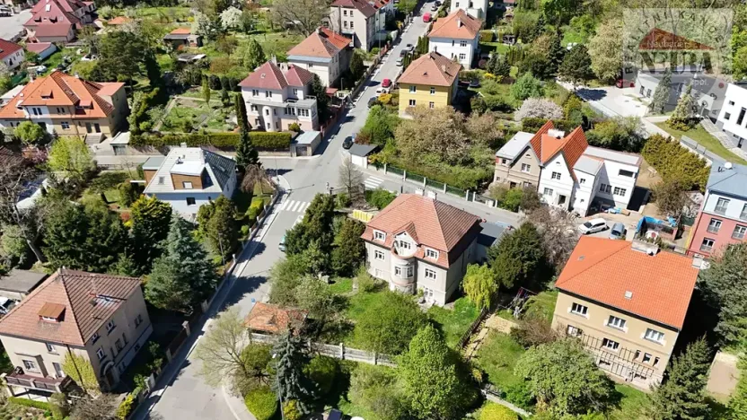 Prodej vily, Praha - Motol, U hrušky, 295 m2