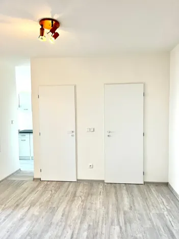 Pronájem bytu 2+1, Praha - Bohnice, Feřtekova, 66 m2