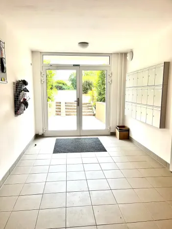 Pronájem bytu 2+1, Praha - Bohnice, Feřtekova, 66 m2
