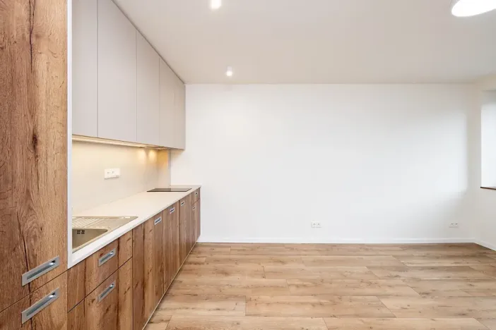 Pronájem bytu 1+kk, Praha - Kobylisy, Klecanská, 25 m2