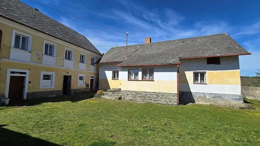 Prodej rodinného domu, Petrovice, 200 m2