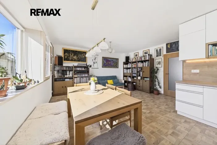 Prodej bytu 2+kk, Plzeň, Chvojová, 57 m2