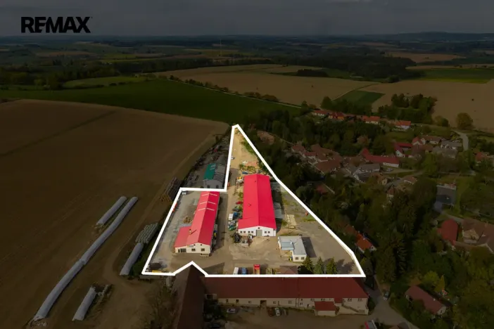 Prodej skladu, Buřenice, 2100 m2