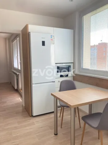Pronájem bytu 3+1, Zlín, Budovatelská, 69 m2