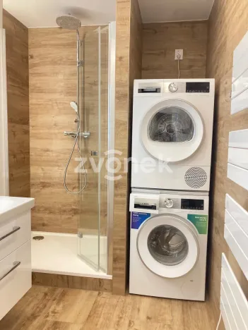 Pronájem bytu 3+1, Zlín, Budovatelská, 69 m2