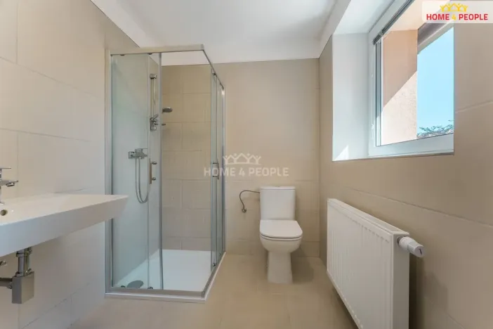 Prodej rodinného domu, Zakřany, 234 m2