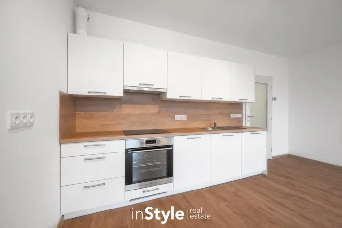 Pronájem bytu 1+kk, Uherské Hradiště, Zahrádky, 37 m2