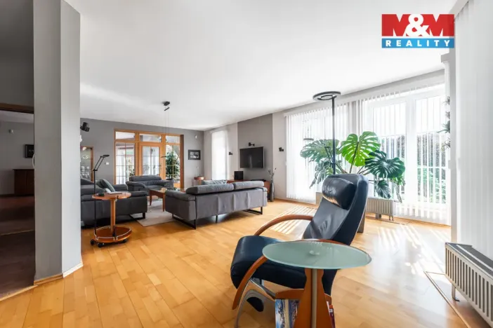 Prodej rodinného domu, Žlutava, 279 m2