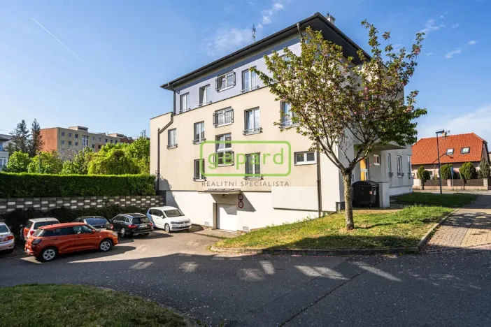 Prodej bytu 2+kk, Praha - Zbraslav, Jaromíra Vejvody, 55 m2