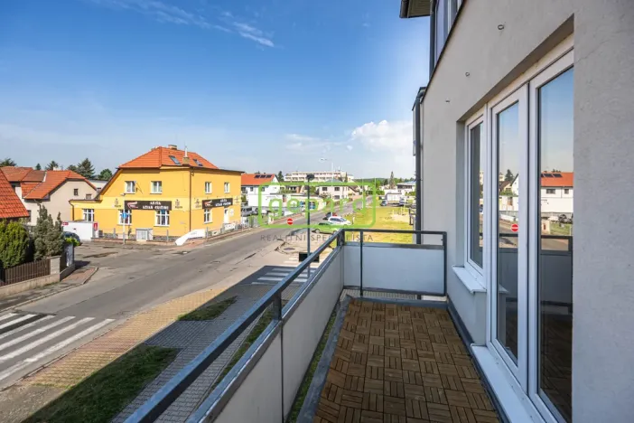Prodej bytu 2+kk, Praha - Zbraslav, Jaromíra Vejvody, 55 m2