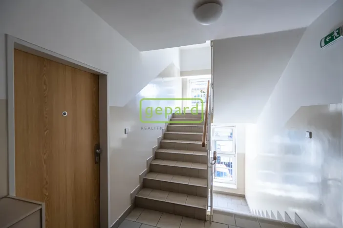 Prodej bytu 2+kk, Praha - Zbraslav, Jaromíra Vejvody, 55 m2