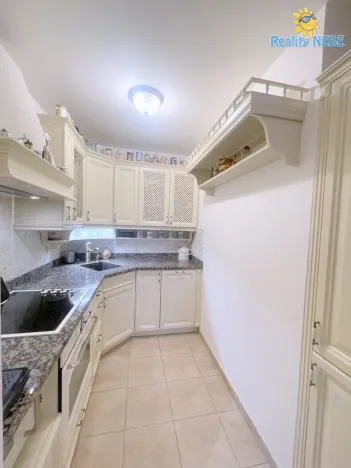 Pronájem bytu 3+kk, Praha - Smíchov, Zborovská, 94 m2