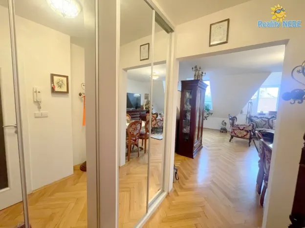 Pronájem bytu 3+kk, Praha - Smíchov, Zborovská, 94 m2
