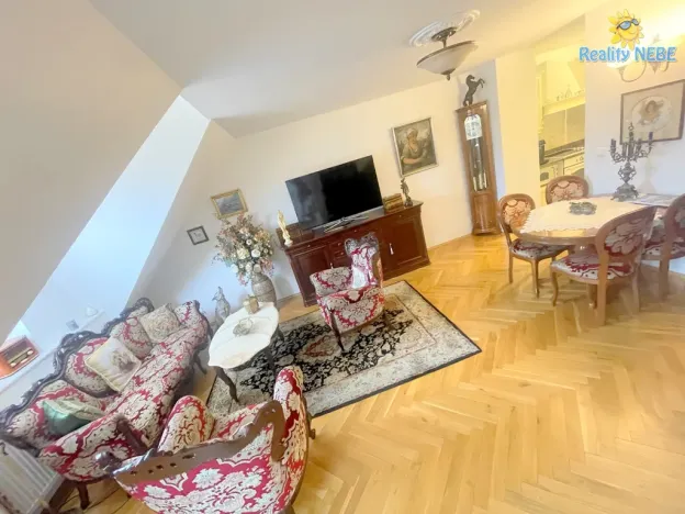Pronájem bytu 3+kk, Praha - Smíchov, Zborovská, 94 m2