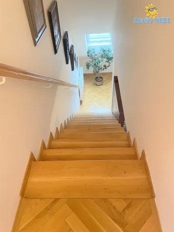 Pronájem bytu 3+kk, Praha - Smíchov, Zborovská, 94 m2