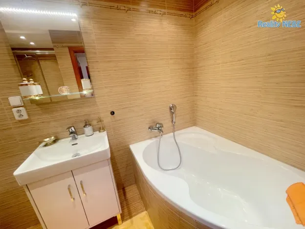 Pronájem bytu 3+kk, Praha - Smíchov, Zborovská, 94 m2