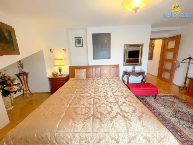 Pronájem bytu 3+kk, Praha - Smíchov, Zborovská, 94 m2
