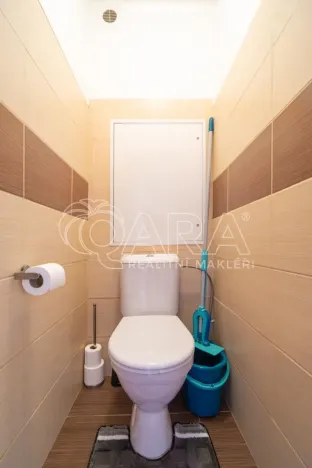 Prodej bytu 2+1, Praha - Malešice, Káranská, 52 m2