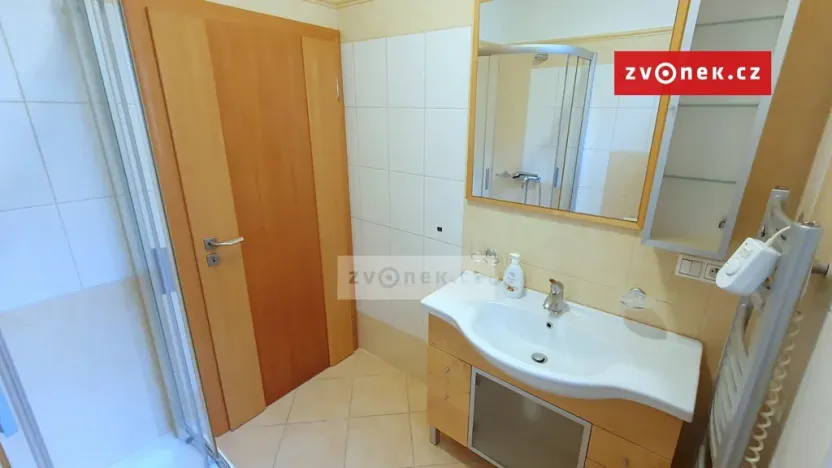 Pronájem rodinného domu, Zlín, Na Výsluní, 270 m2