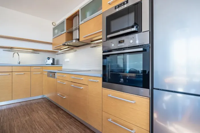 Prodej bytu 3+kk, Praha - Štěrboholy, Ústřední, 76 m2