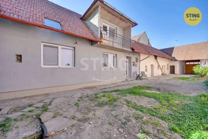 Prodej rodinného domu, Louka, 220 m2
