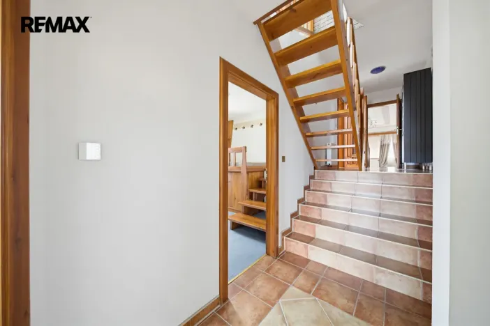 Prodej rodinného domu, Odrava, 410 m2