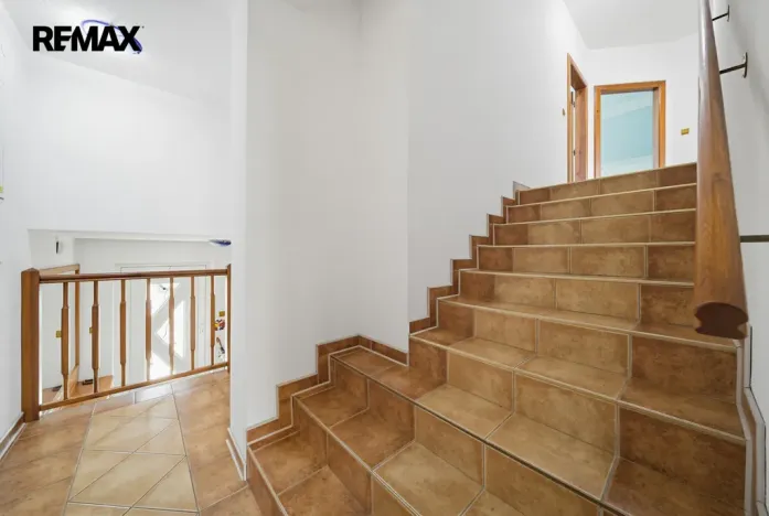 Prodej rodinného domu, Odrava, 410 m2