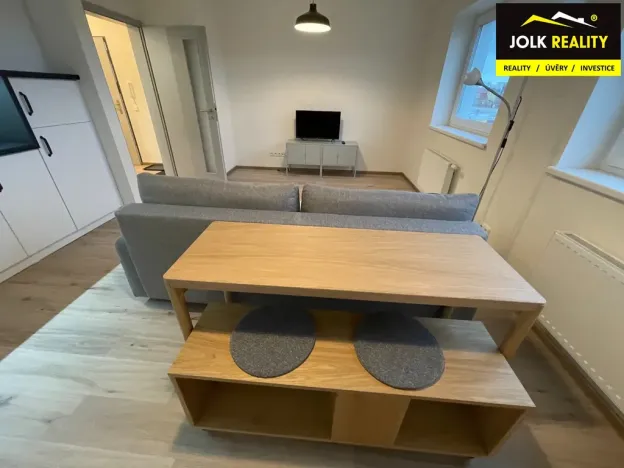 Pronájem bytu 1+kk, Opava, Kačírkova, 32 m2