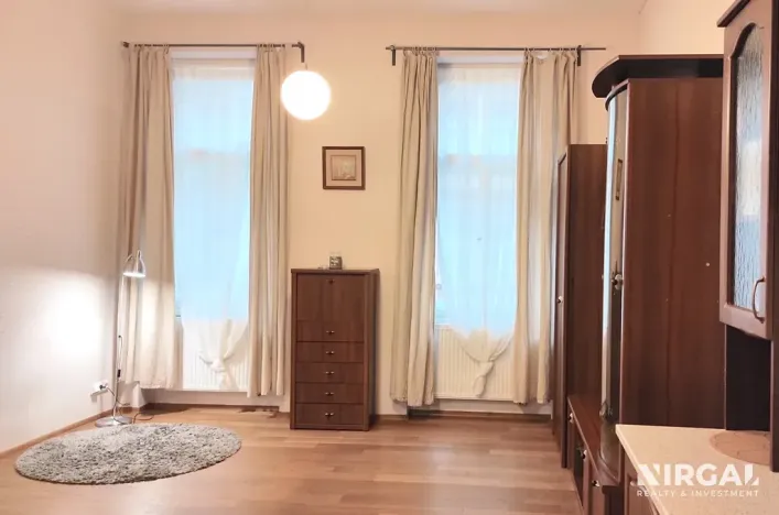 Pronájem bytu 1+kk, Praha - Nové Město, Tyršova, 30 m2