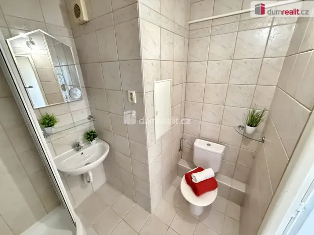 Prodej bytu 2+kk, Praha - Záběhlice, Jabloňová, 32 m2