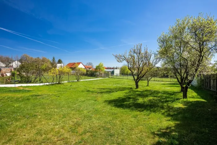 Prodej pozemku pro bydlení, Vysoký Újezd, V Chaloupkách, 970 m2