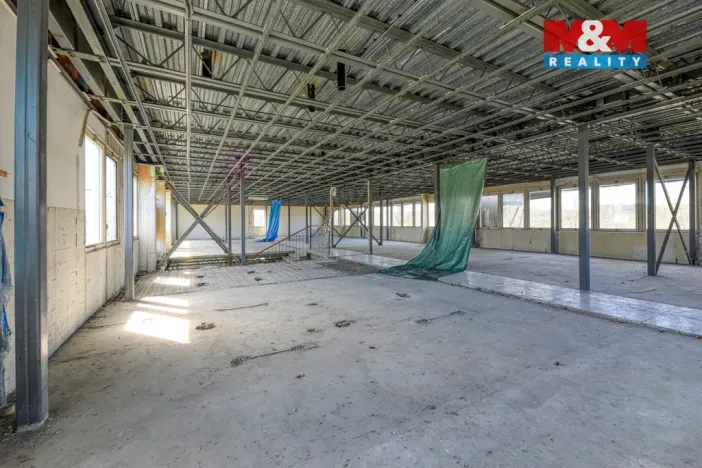 Pronájem obchodního prostoru, Stříbro, Nádražní, 700 m2