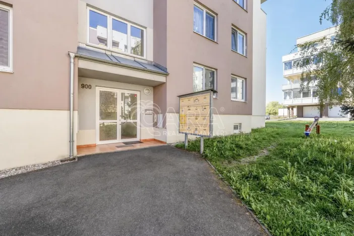 Pronájem bytu 1+kk, Klatovy - Klatovy III, Luční, 47 m2