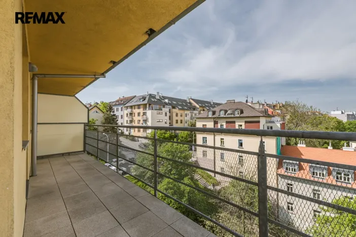 Pronájem bytu 1+kk, Praha - Břevnov, Zúžená, 37 m2