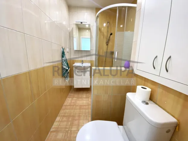 Pronájem bytu 3+1, České Budějovice - České Budějovice 3, Kubatova, 57 m2
