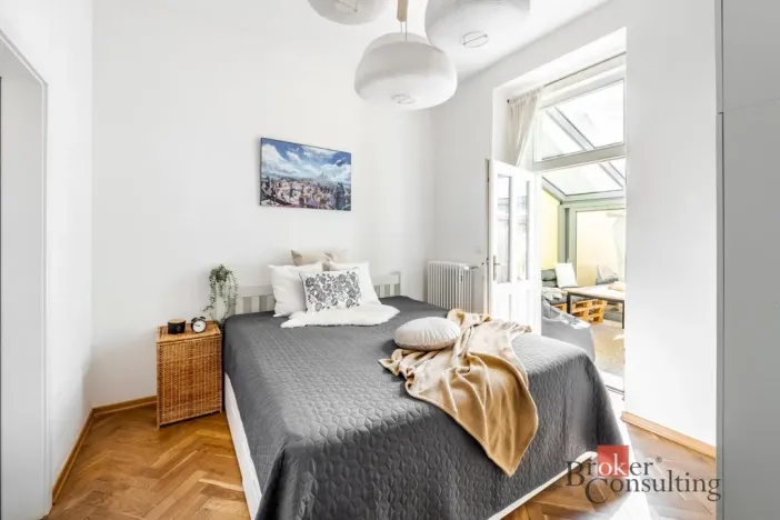 Prodej bytu 2+kk, Praha - Holešovice, Dobrovského, 85 m2